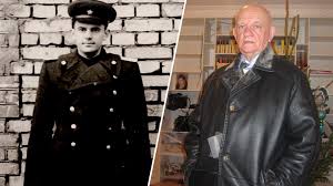 А после того, как он узнал, дедушка слег с подозрением на. Oskorblyonnyj Navalnym Veteran Rasskazal O Svoyom Uchastii V Vojne Rt Na Russkom