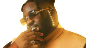 Kaycee Brown steps out with Location