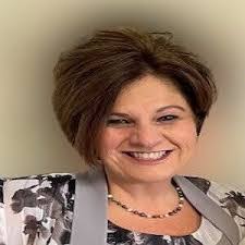 Tammy Roach's Instagram, Twitter & Facebook