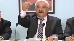 Bir milletvekilimizin "mini mini zamlar" açıklamasından sonra usta  tiyatrocu Levent Kırca'nın yaptığı "zamcık" skeci yine sosyal medya  gündrmine damga vurdu., Geçtiğimiz günlerde ölümünün 6.yılında ...