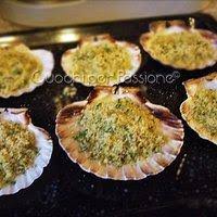 Le capesante gratinate al forno sono quell'antipasto diverso dal solito con cui aprire una cena a base di mare: Capesante Gratinate Al Forno Cotto E Mangiato Ricette Di Cucina Gustosa Ricerca
