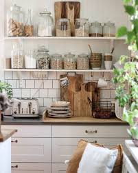 Ata Bor Man Annars Dor Man Ata Bor Man Anda Dor Man Att Som Vuxen Tvinga Truga Hota Eller Belona Aptit Ar Classy Kitchen Decorating Shelves Kitchen Remodel