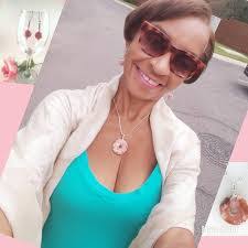 Deborah Easter's Instagram, Twitter & Facebook