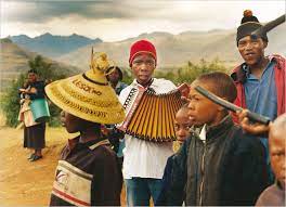 Es liegt als enklave in südafrika. Lesotho Konigreich Im Himmel Geo