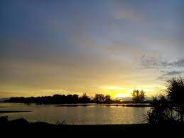1/1 senja memang indah, dan dia selalu punya cerita tersendiri untuk dinikmati. Keindahan Alam Di Waktu Senja Natural Beauty At Dusk Steemit