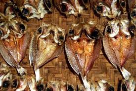 Maybe you would like to learn more about one of these? Bulad Live In The Philippines Filipino Recipes Filipino Dishes Fish Dishes