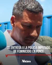 Edwin Noel López Reyes, quien estaba fugitivo por el feminicidio de Jessica  Enid Torres Santiago en Ponce, se entregó esta mañana a la Policía en  Coamo. Por su parte, el comisionado de