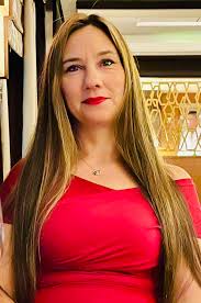 Can someone help make the background a light solid color?