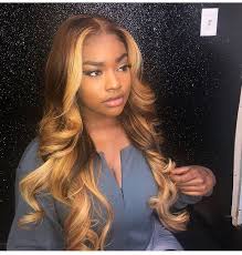 Black And Honey Blonde Ombre Wig Pin By Bria Angelique On Tyleѕ Wig Hairstyles Hair Styles Honey Blonde Hair