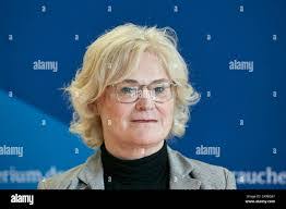 Patricia Lambrecht's Instagram, Twitter & Facebook