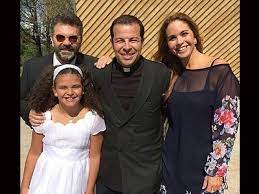 Twitter @love_hogaza desde que iniciaron su noviazgo , la pareja conformada por mijares y lucero se convirtió en una de las favoritas del espectáculo, pues ambas celebridades se encontraban en una de las cúspides más elevadas de su trayectoria como solistas. Pagina 3 Los Hijos De Lucero Y Mijares Han Dejado De Ser Ninos Diario La Prensa