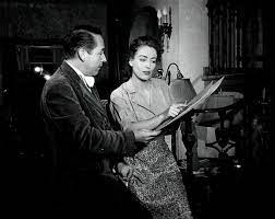 joan crawford behind the scenes on the set of mildred pierce 1945 film film noir
