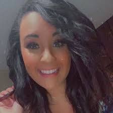 Danielle Moen's Instagram, Twitter & Facebook