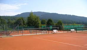 Tennisplatz tc rot weiss bad hofgastein. Tennisplatz Arnbruck