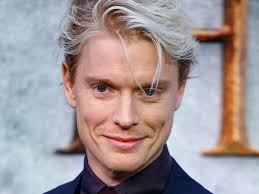 Quién es Freddie Fox, el actor que hace de Ser Gwayne Hightower en House of  the Dragon 2: biografía, carrera y fotos