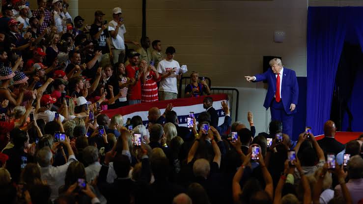 Endorsements, absences and the Braves: Takeaways from Trump's Cobb County  visit