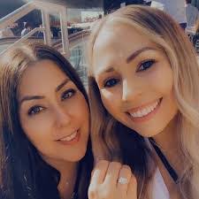 Jamie Manning's Instagram, Twitter & Facebook