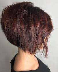 Short angled bob with red highlights. 28 Cute Stacked Bob Haircuts Trending In 2021 Angled Bob Haircuts Stacked Bob Hairstyles Stacked Bob Haircut