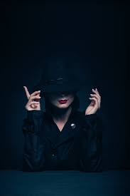 A beautiful new wallpaper can often bring new life to your phone, tablet or pc for example. 1500 Black Background Girl Pictures Download Free Images On Unsplash