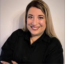 Queremos comunicarles familia de la UAD que la pastora Gonzalez Marta  Susana Fare partió con el Señor. Ella fue una mujer de una trayectoria  notable en nuestra denominación. Trabajo durante muchos años