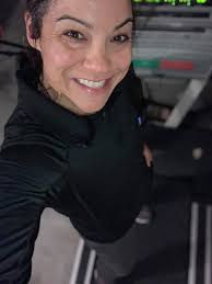 Had a great walk enjoying the cool breeze with my friend Kelly! It's Day 3  of walking as I heal from a broken collarbone. 8 weeks and 6 days 'til the  @twincitiesinmotion