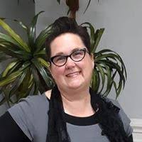 Darla Newcomb's Instagram, Twitter & Facebook