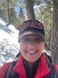 Jennifer Stach's Instagram, Twitter & Facebook