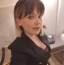 Drogarsi è stato divertente, creativo, e anche molto impegnativo. Posso  dire che però ho capito che la droga è una cosa per giovani e a un certo  punto bisogna mollare il colpo