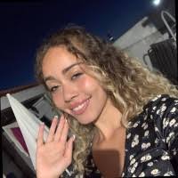 50+ "Agatha Medeiros" profiles