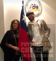 Jun 06, 2021 · otros 'extranjeros' que se ilusionan con el caso de ben brereton en la selección. Delantero Ingles Chileno Ben Brereton Se Acerca A La Seleccion Chilena Logs Cl