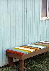 Palettenbank Sehen Sie 60 Kreative Ideen Mit Fotos Und Schritt Fur Schritt Neu Dekoration Stile Gartenbank Selber Bauen Diy Hinterhof Selber Bauen