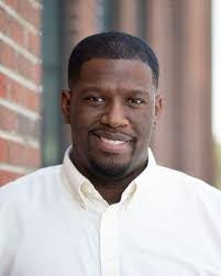 Dwight Keyes's Instagram, Twitter & Facebook