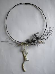 Avant La Treve Astrid Lecornu Art De Fil De Cuivre Artisanat De Fil Fleurs De Fil