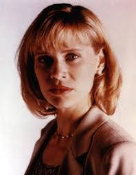 Lisa Ryder's Instagram, Twitter & Facebook