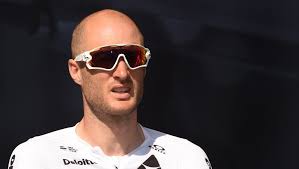 Einde seizoen voor Stephen Cummings na gebroken rugwervel