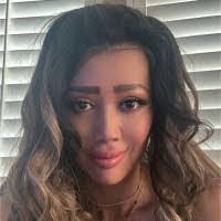 Tammie Hutton's Instagram, Twitter & Facebook