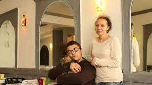 Salon de thé 18 r vierges, 56000 vannes. Insolite Un Salon De The A Chats Ouvre A Quimper Vannes Maville Com