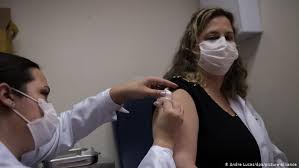 Coronavirus Wie Lange Bin Ich Nach Einer Infektion Immun Wissen Umwelt Dw 27 10 2020