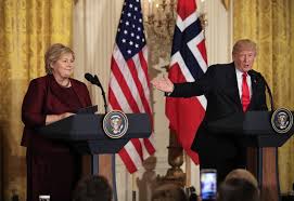Skogbrannen på sotra følges tett av statsminister erna solberg (h) og beredskapsminister monica mæland. Who D Prefer Their Country To Trump S Us Norwegians Would