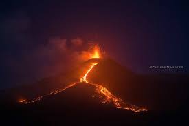 Ausbruch des etna auf sizilien. Etna Vulkan Atna Ausbruch Aktuell Tour Besteigung