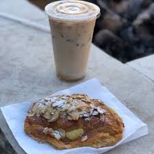 Coffee & tea in carmel, monterey county: Cafe Luna 469 Photos 484 Reviews Coffee Tea Ocean Ave Mission St Carmel By The Sea Ca Restaurant Reviews Phone Number