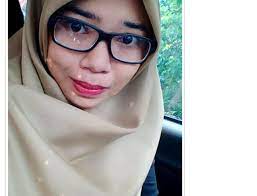 The original image is sized 730x1024. Post Awek Comel Kena Cerai Dengan Bf Gara2 Pose Itik Nye Tu Kerana Tuan Punye Badan Dah Pm Admin Menceritakan Kisah Yang Sebenar Berita Online