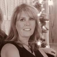 Anne Long's Instagram, Twitter & Facebook