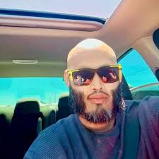 Una colombiana 🇨🇴 y una Nicaragüense 🇳🇮 y tu de qué país eres ?