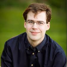 Steven Henry's Instagram, Twitter & Facebook