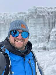 A very special thank you to this group for the help this summer while  training. I live at 400 feet in Kentucky, and before my first trip to  Denver in June I