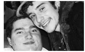 Ricardo Sá despede-se de parente que foi vítima da "doença dos ossos de  vidro"