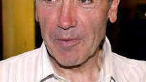 Eddy Merckx voor het eerst weer in Blois sinds zware val van 1969