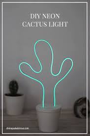 La puedes comprar en cualquier tienda de jardinería o da click aquí para pedirla online. 16 Manualidades Con Cactus Muy Originales Handfie