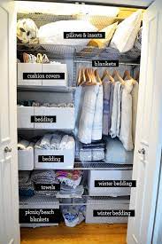 Wondering how to store blankets or what kinds of. Rambling Renovators Linen Closet Organization Ideas Linen Closet Organization Bathroom Organization Diy Home Organization